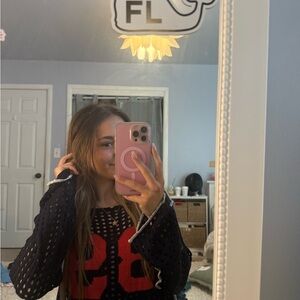 Kohl's Black and Red Knit Top
